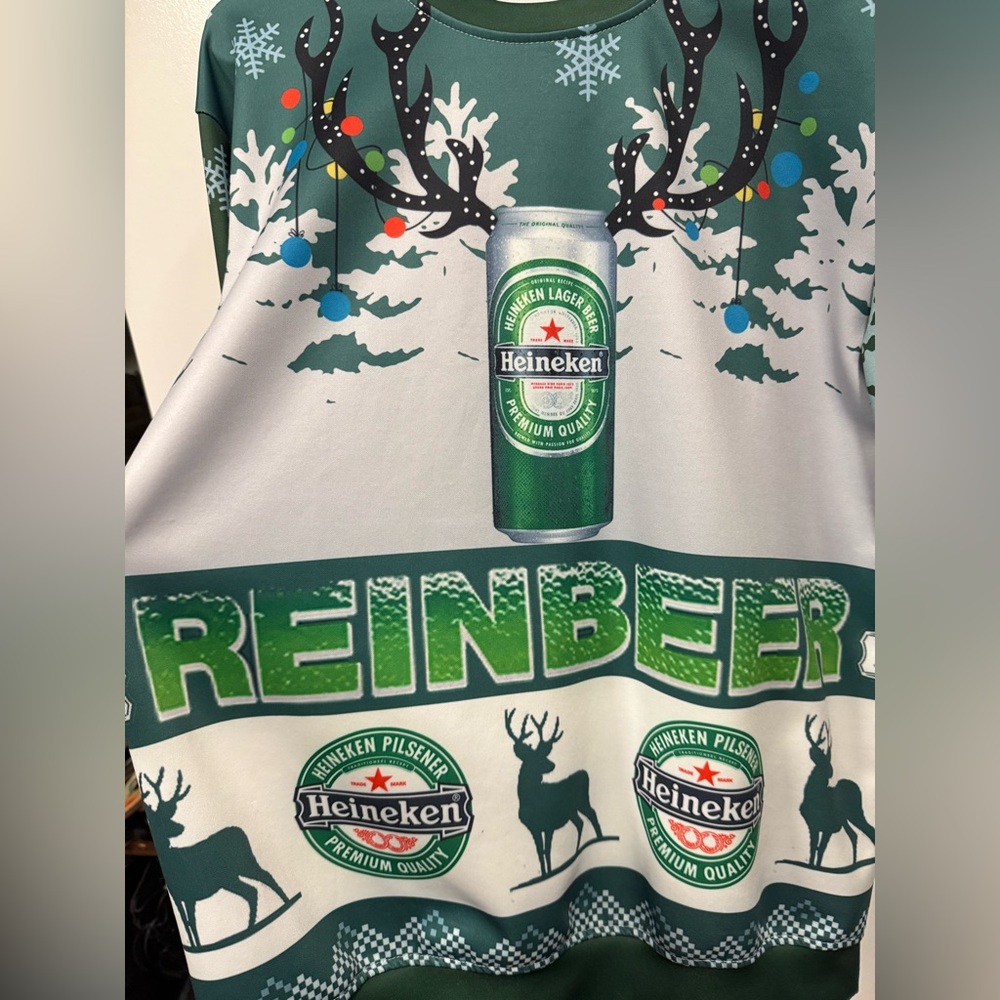 New Heineken reindeer reinbeer shirt - men’s large. St Patrick’s day. Holiday - Picture 2 of 5
